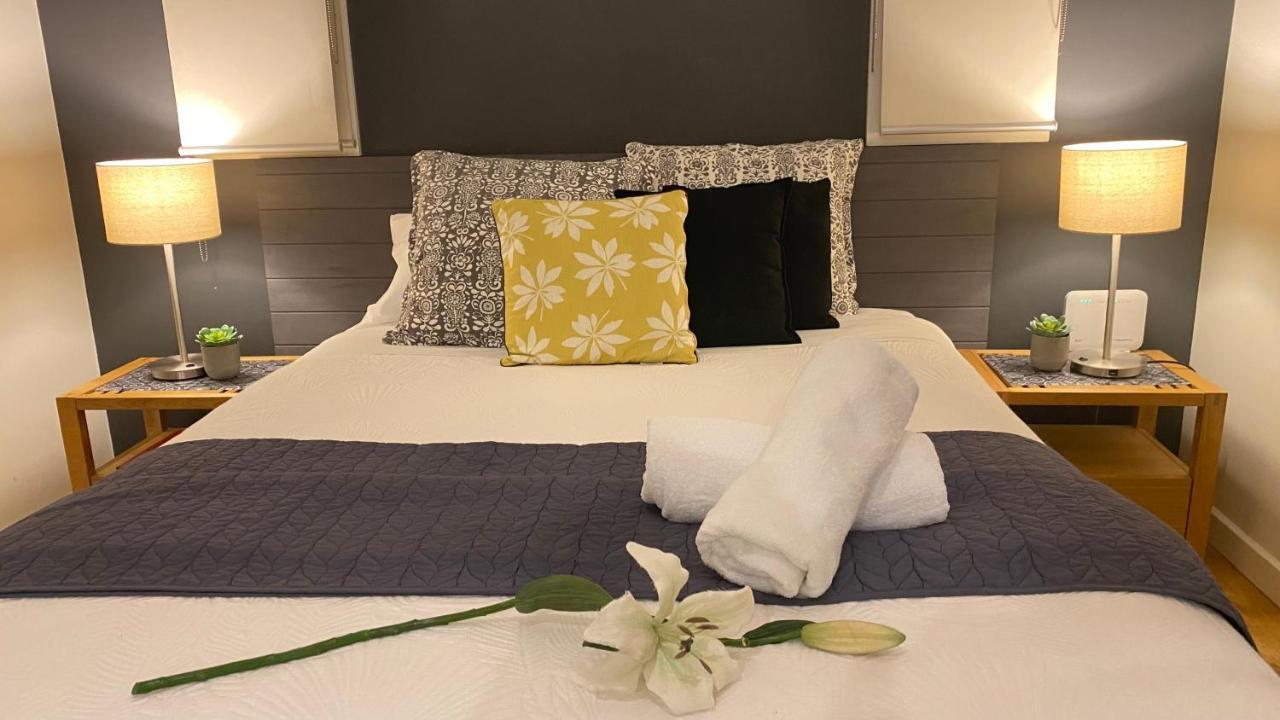 Couple'S Luxury Resort Spa Retreat Cowes Esterno foto