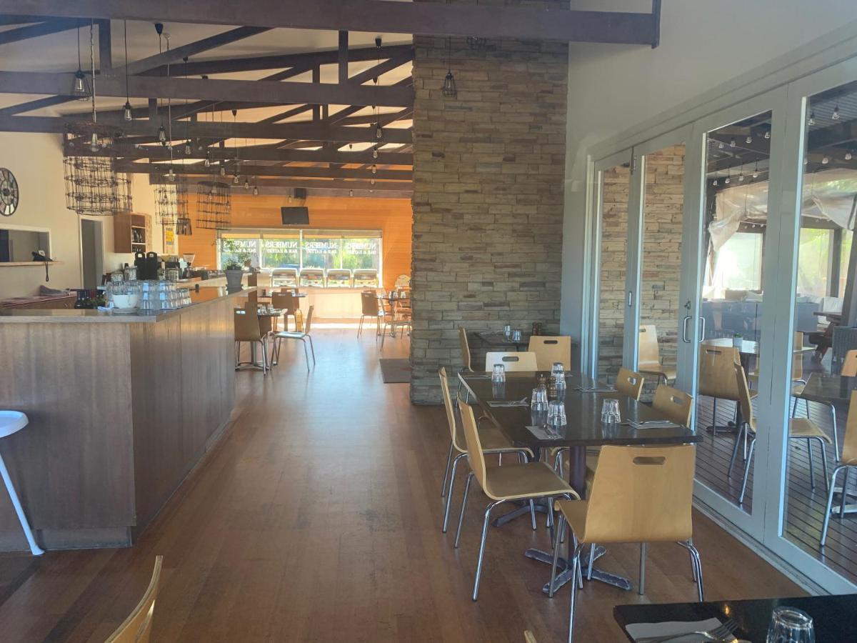 Couple'S Luxury Resort Spa Retreat Cowes Esterno foto