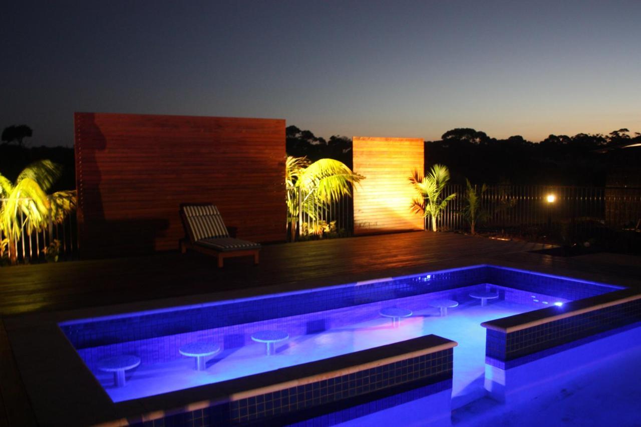 Couple'S Luxury Resort Spa Retreat Cowes Esterno foto